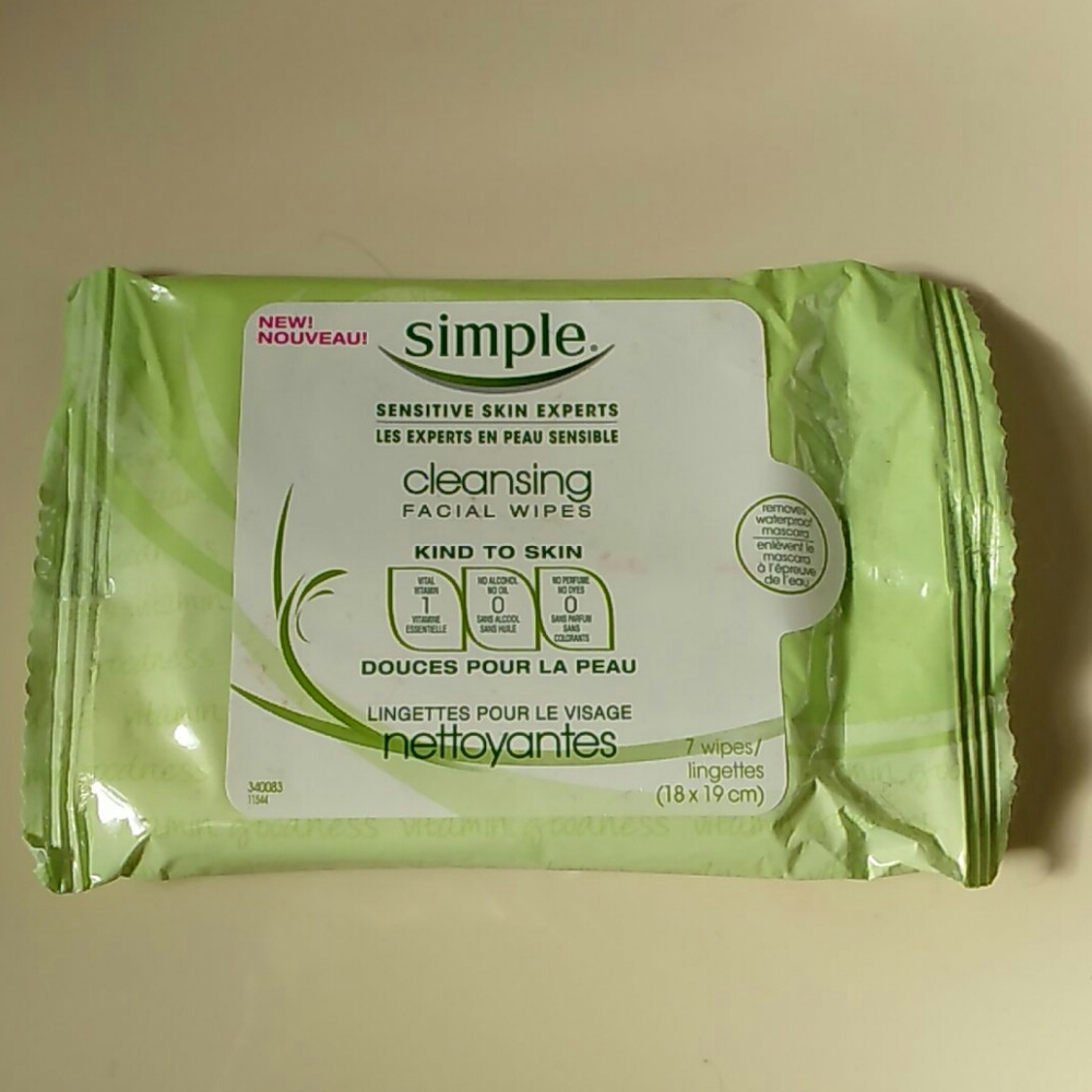 NIB Facial Cleansing Wipes, travel size